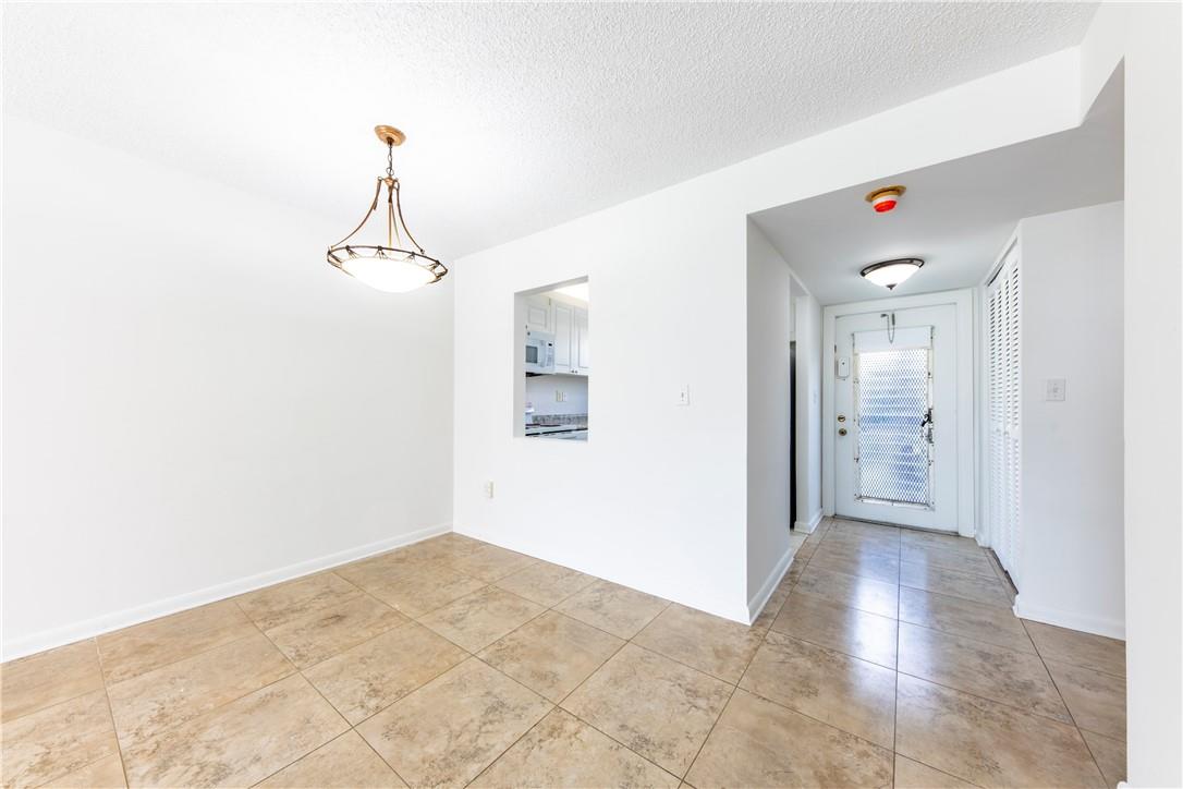 2711 N Pine Island Rd 107