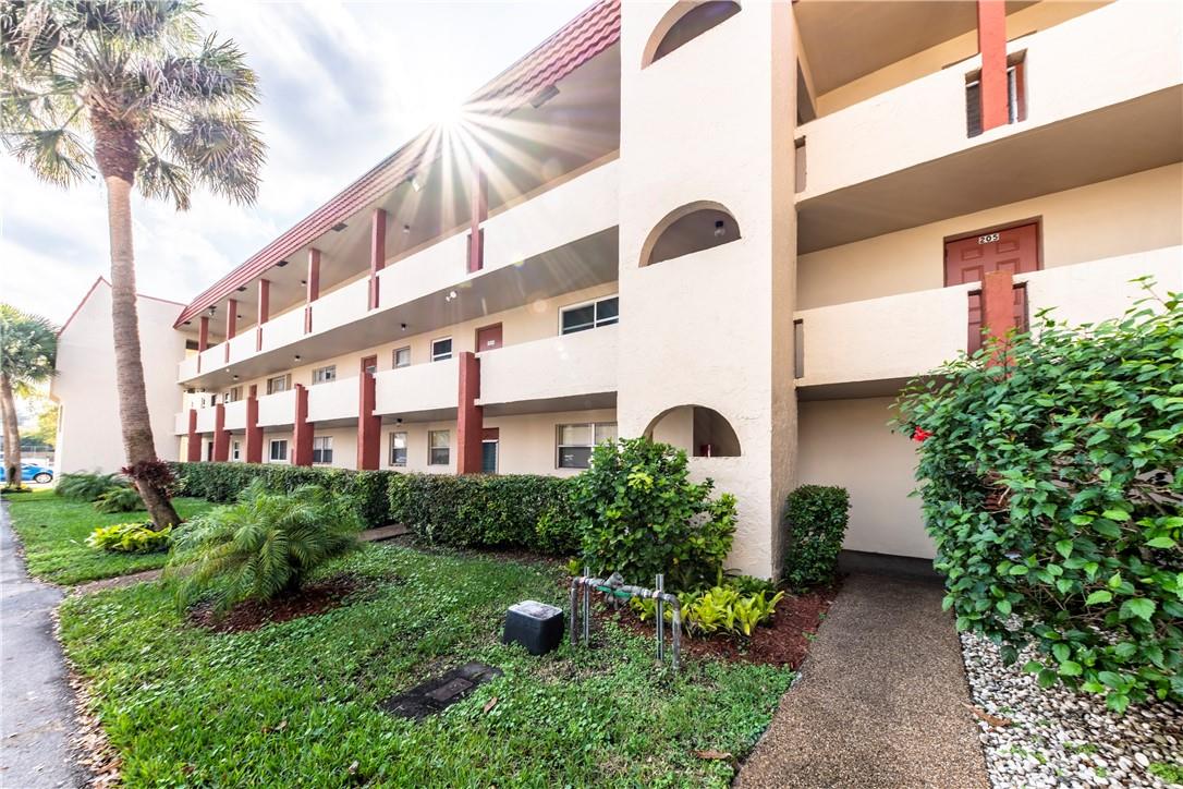 2711 N Pine Island Rd 107