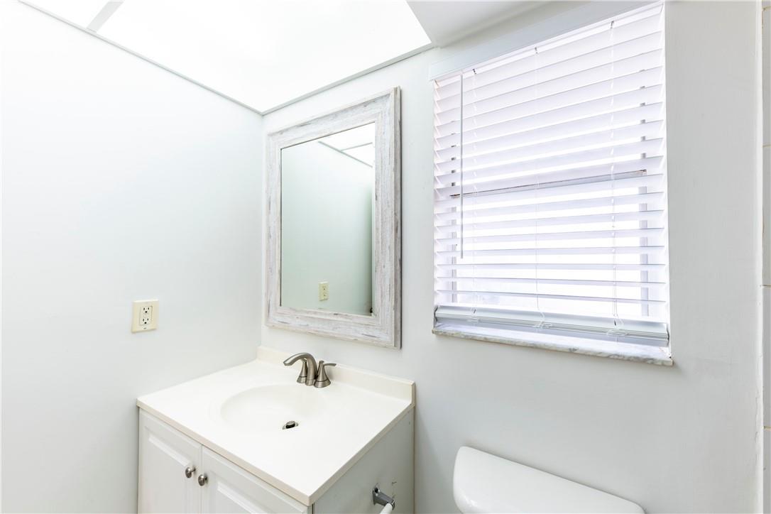 2711 N Pine Island Rd 107