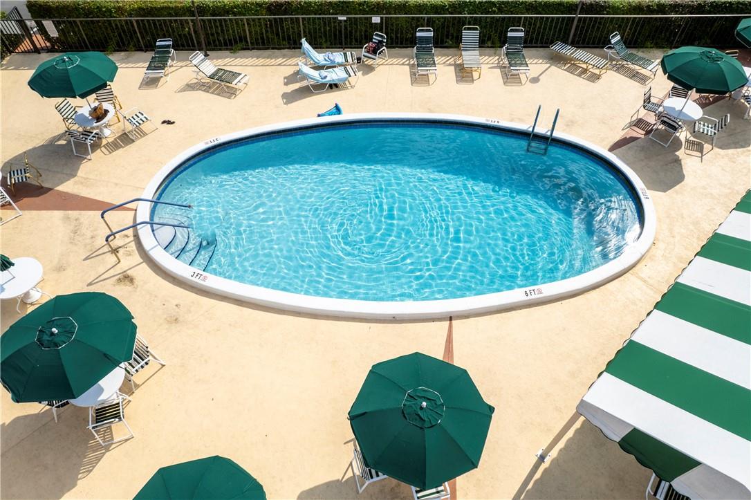 2711 N Pine Island Rd 107