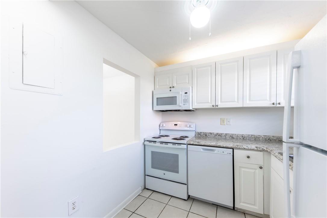 2711 N Pine Island Rd 107