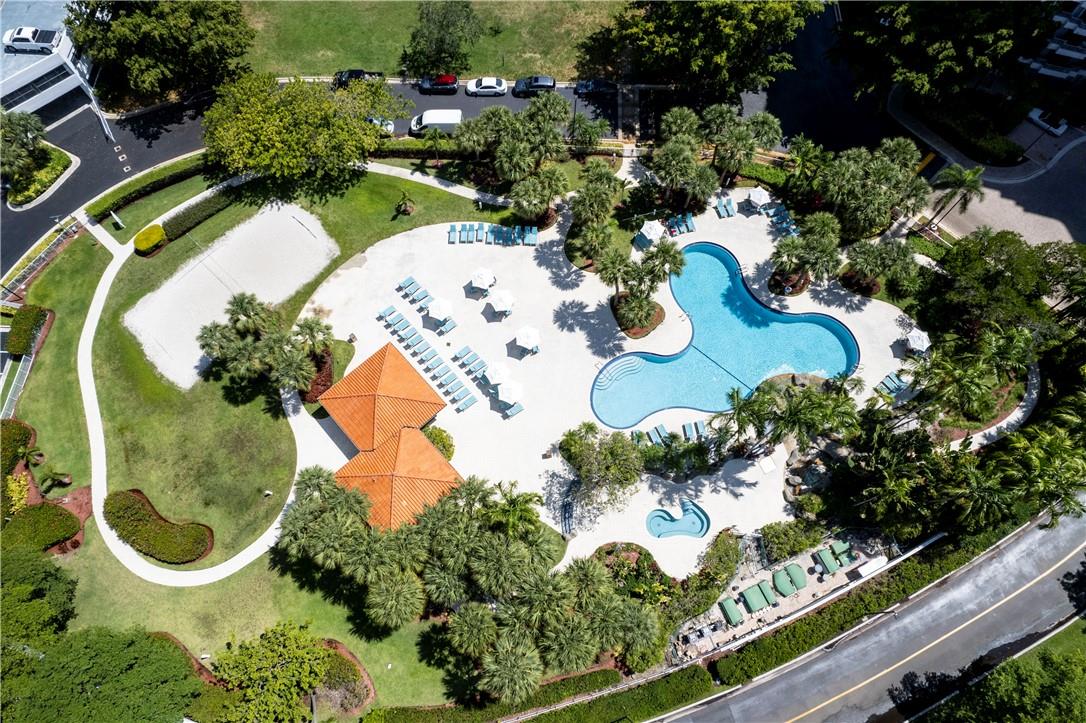 3300 NE 191st St PH6