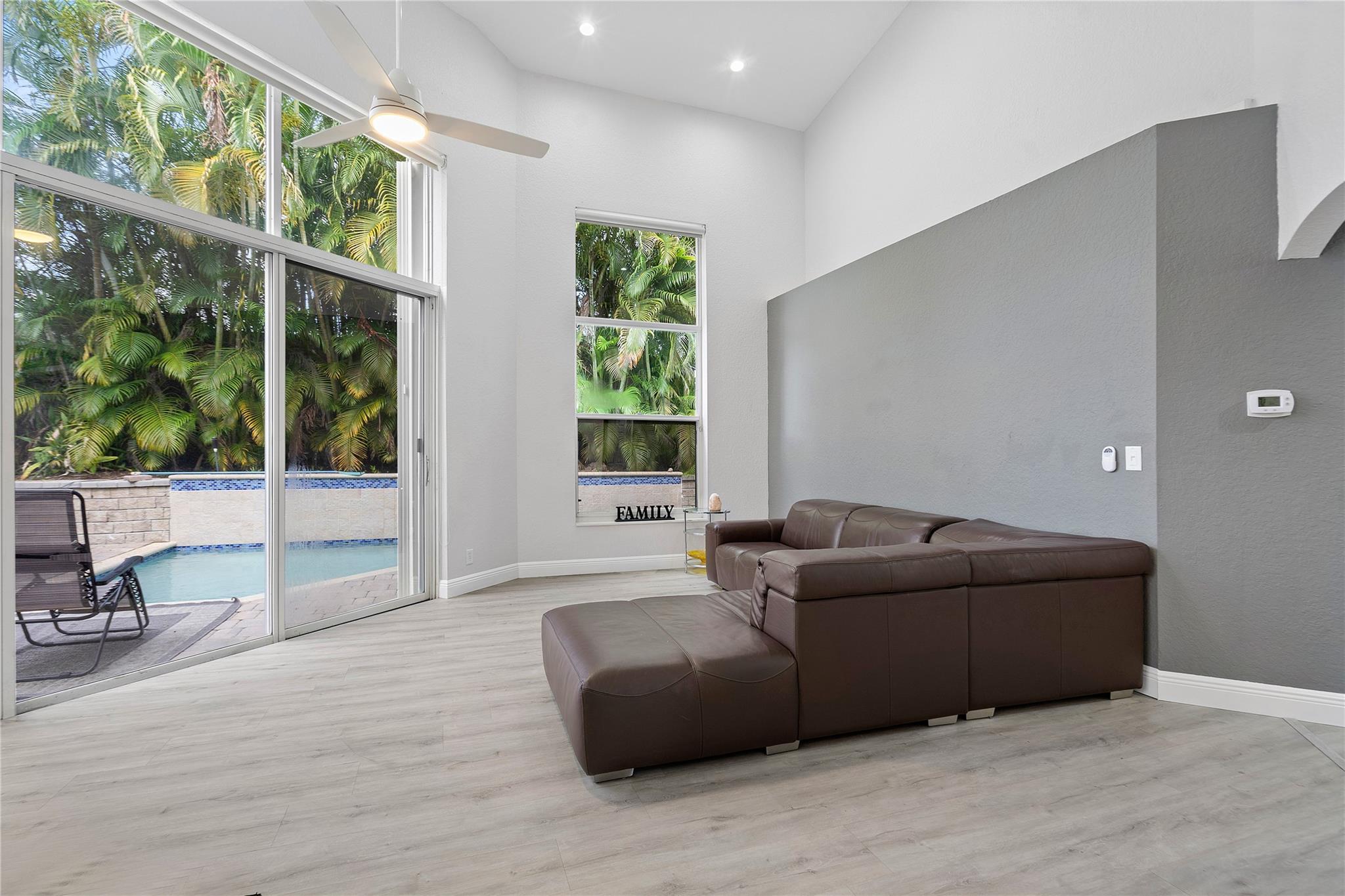 6631 NW 43rd Terrace