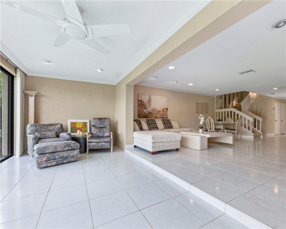 21863 Arriba Real 8-F