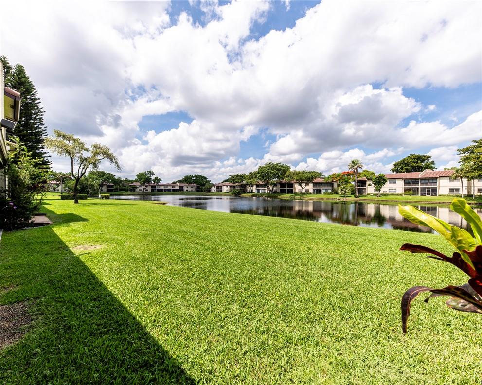 21863 Arriba Real 8-F