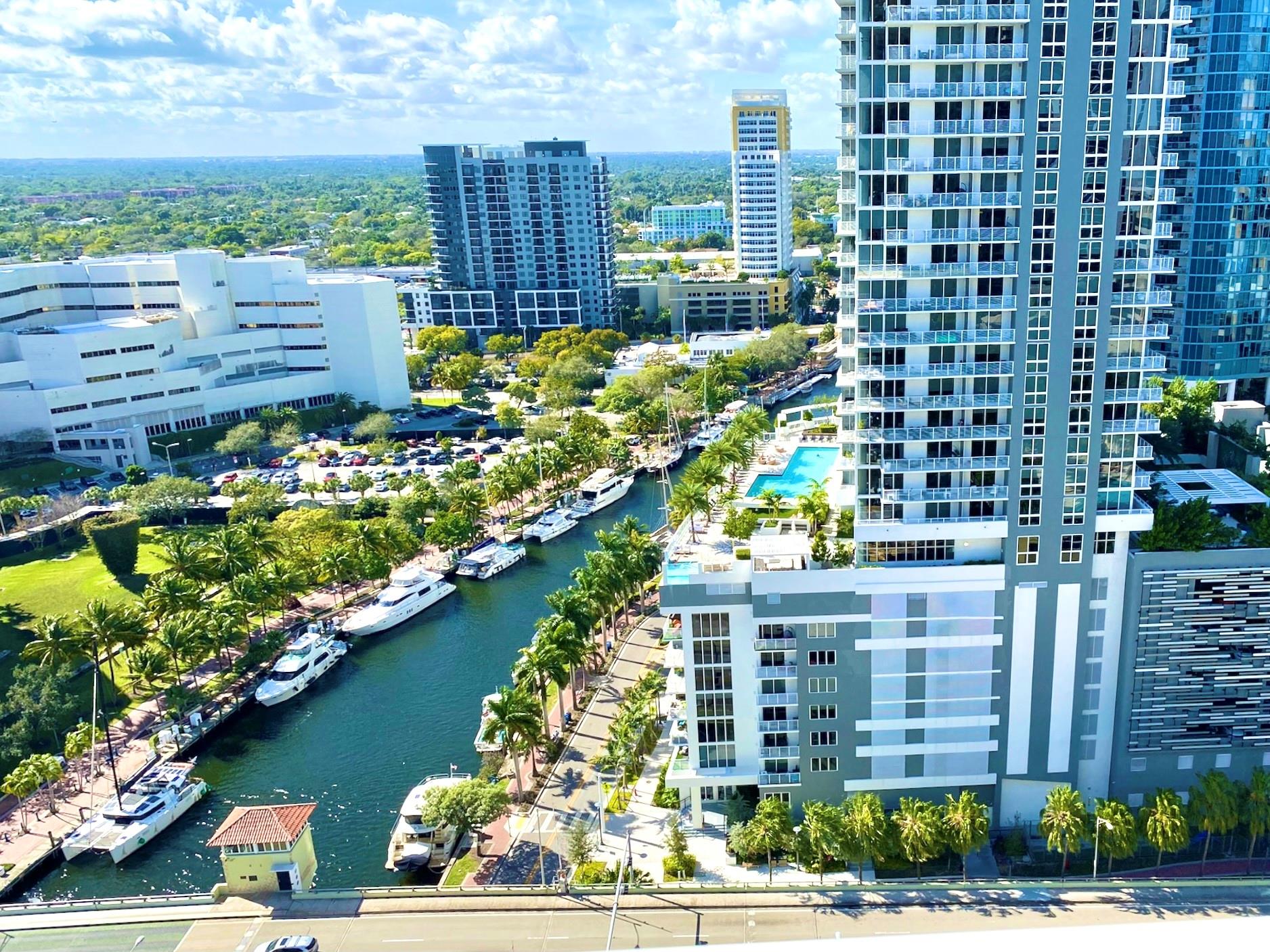 347 N New River Drive 2506