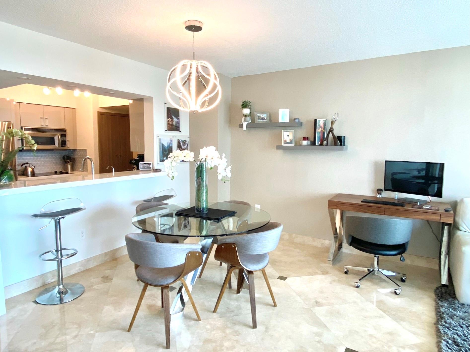 347 N New River Drive 2506