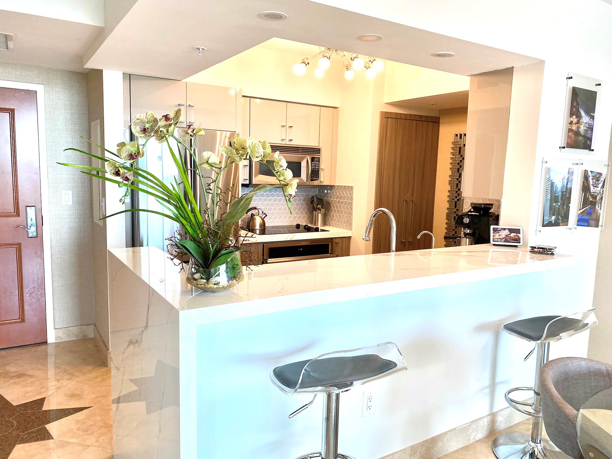 347 N New River Drive 2506