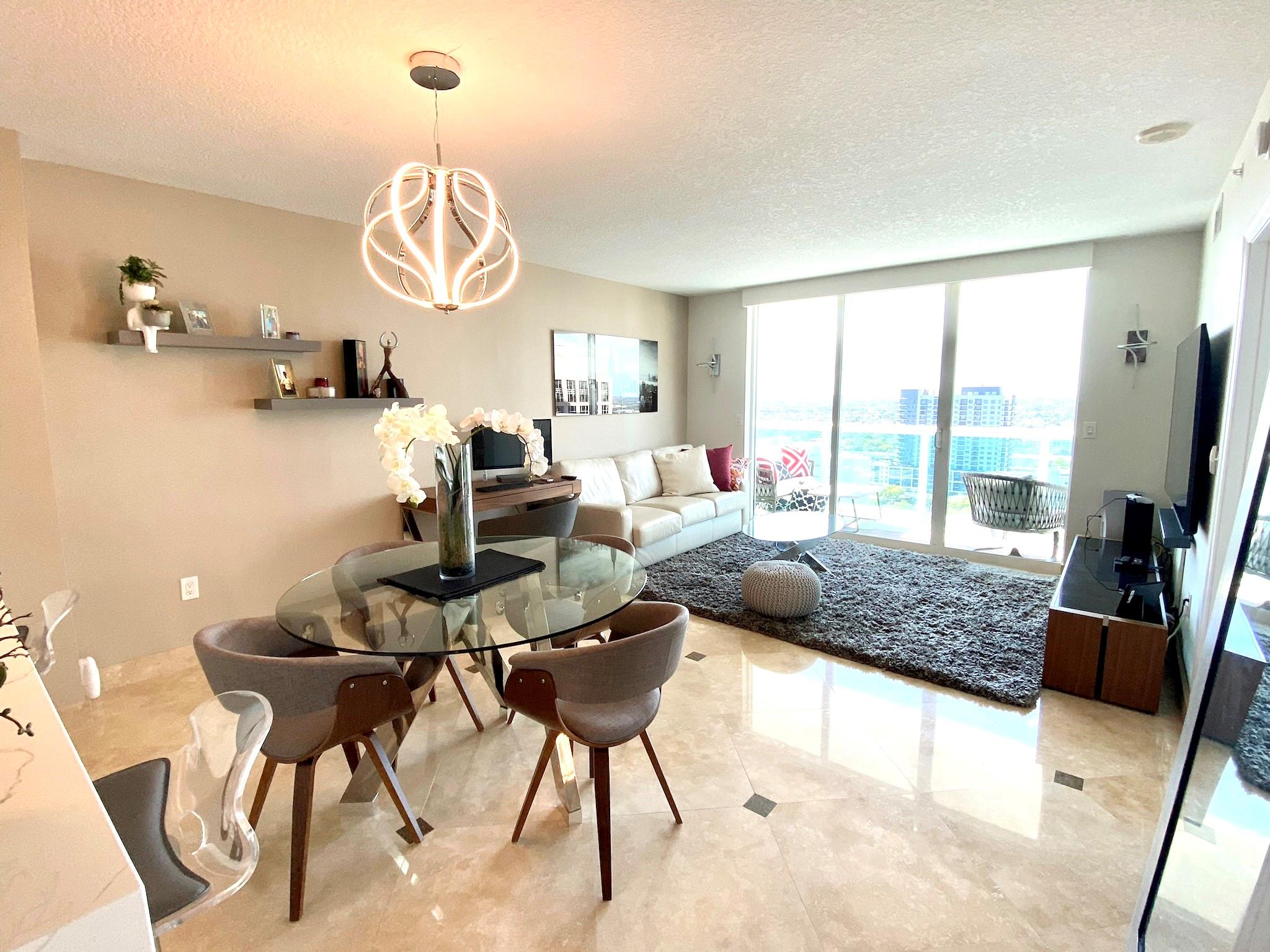 347 N New River Drive 2506