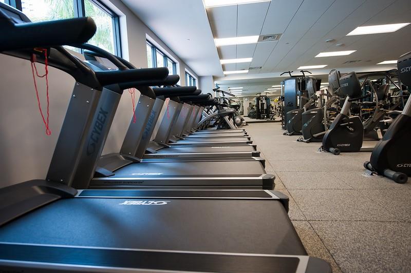 7000 Island Blvd PH-06