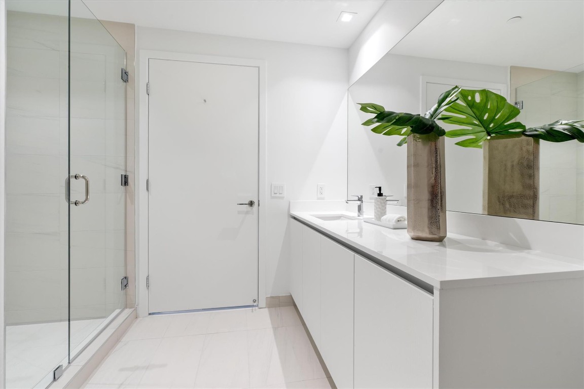 1116 N Ocean Blvd. 1603