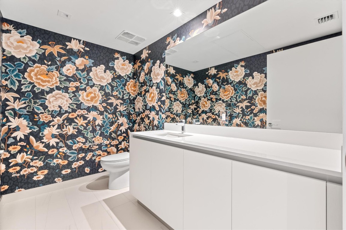 1116 N Ocean Blvd. 1603