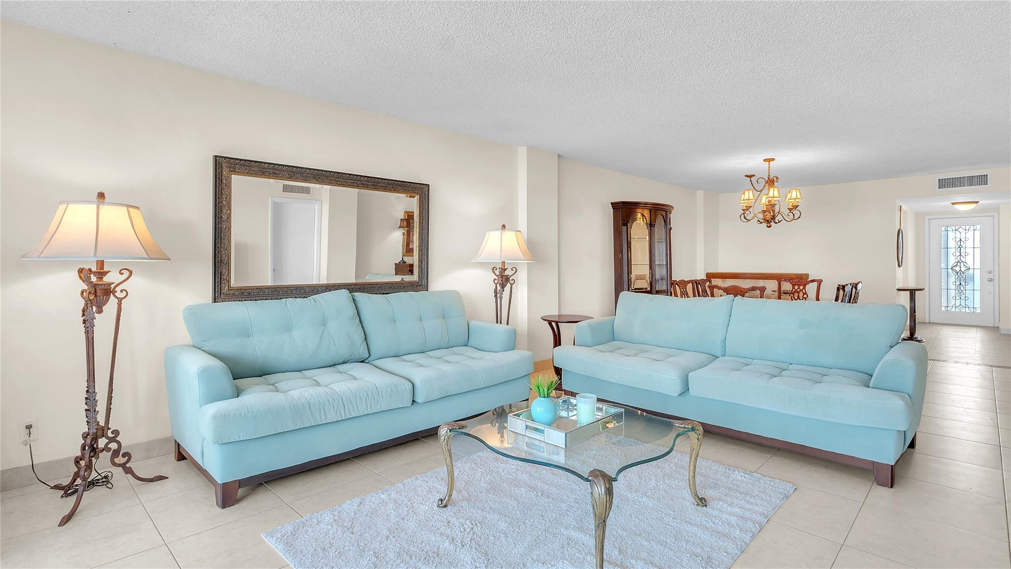 1012 N Ocean Boulevard 910