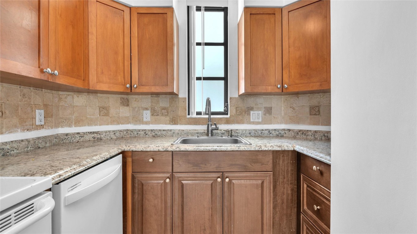 1000 S Ocean Boulevard PHF