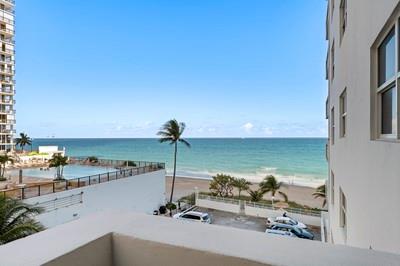 4250 Galt Ocean Dr 4R