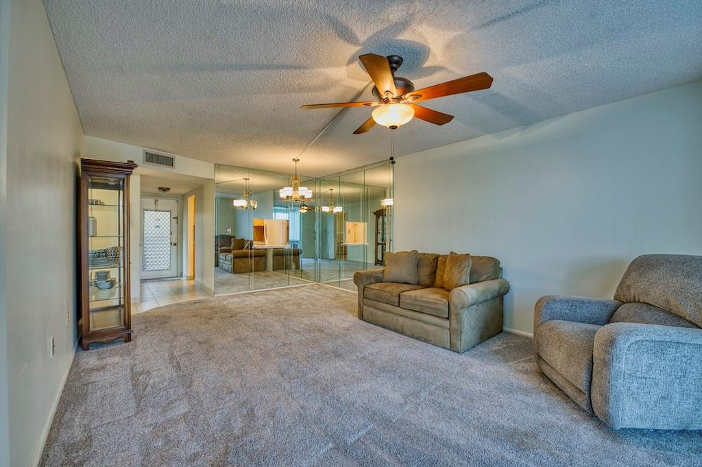 3001 E Sunrise Lakes Dr 112