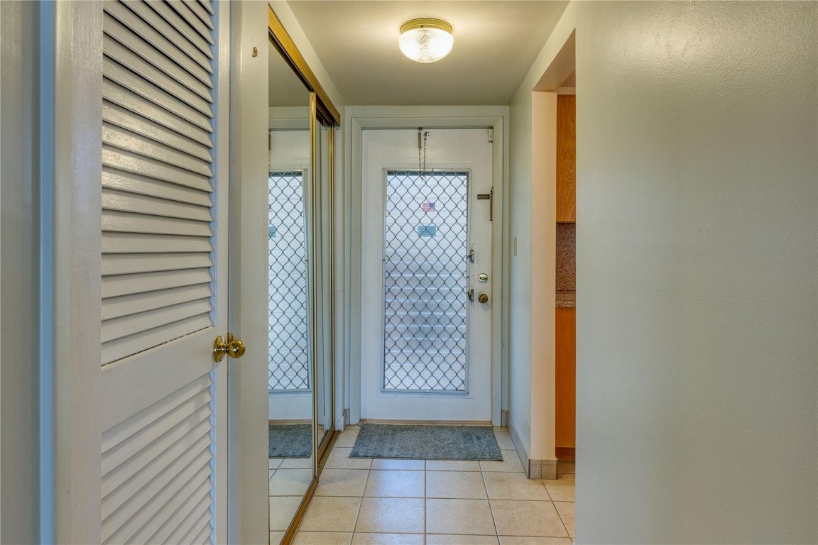 3001 E Sunrise Lakes Dr 112