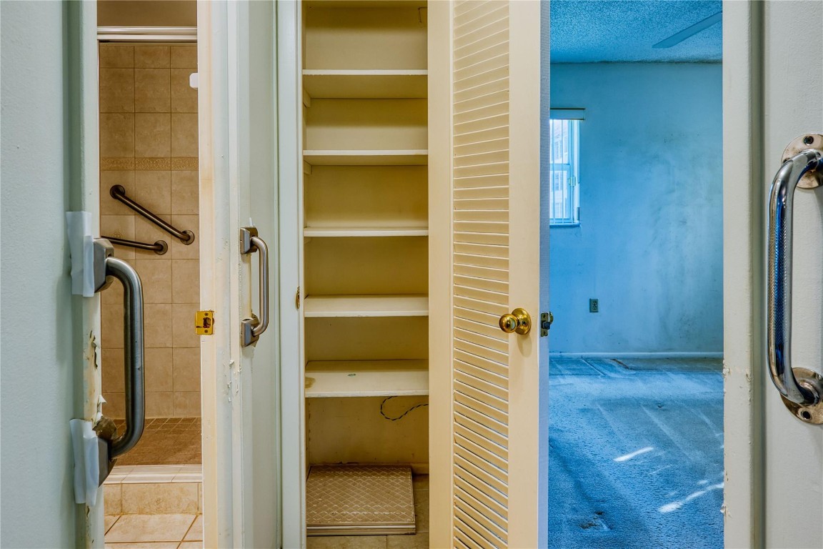 3001 E Sunrise Lakes Dr 112