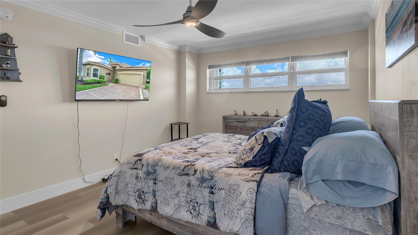 111 N Pompano Beach Boulevard Unit: 913