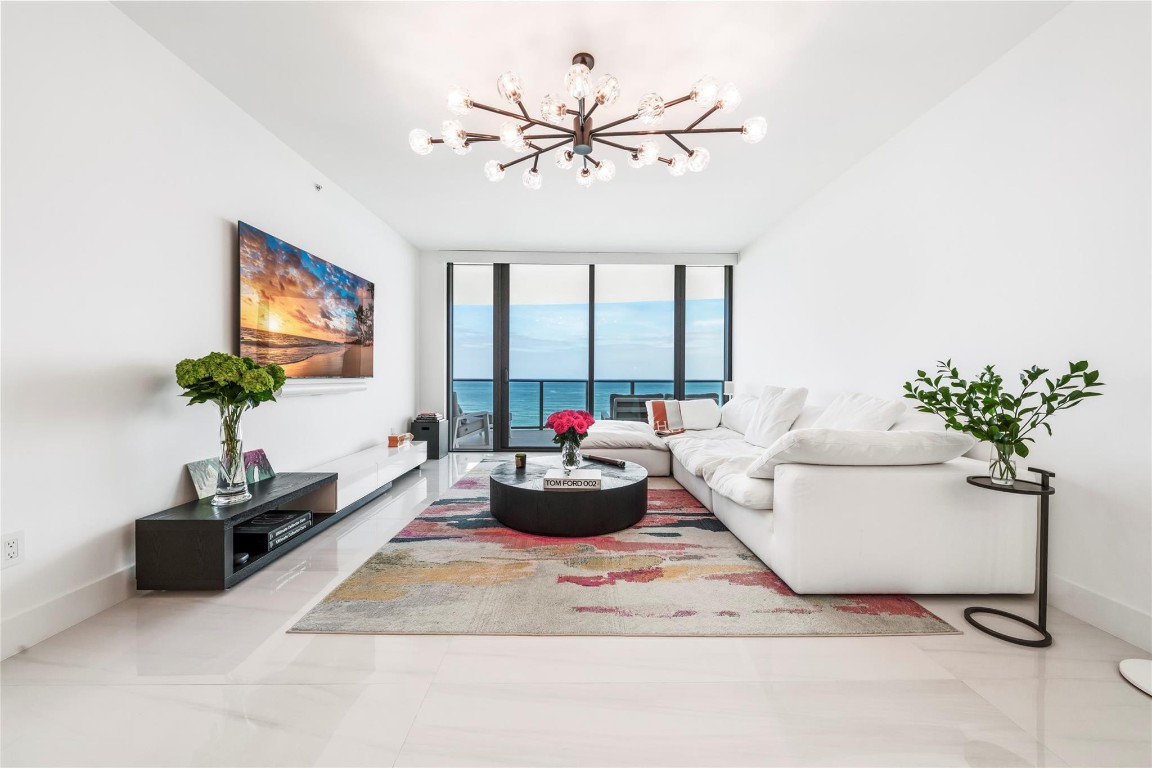 730 N Ocean Blvd 703