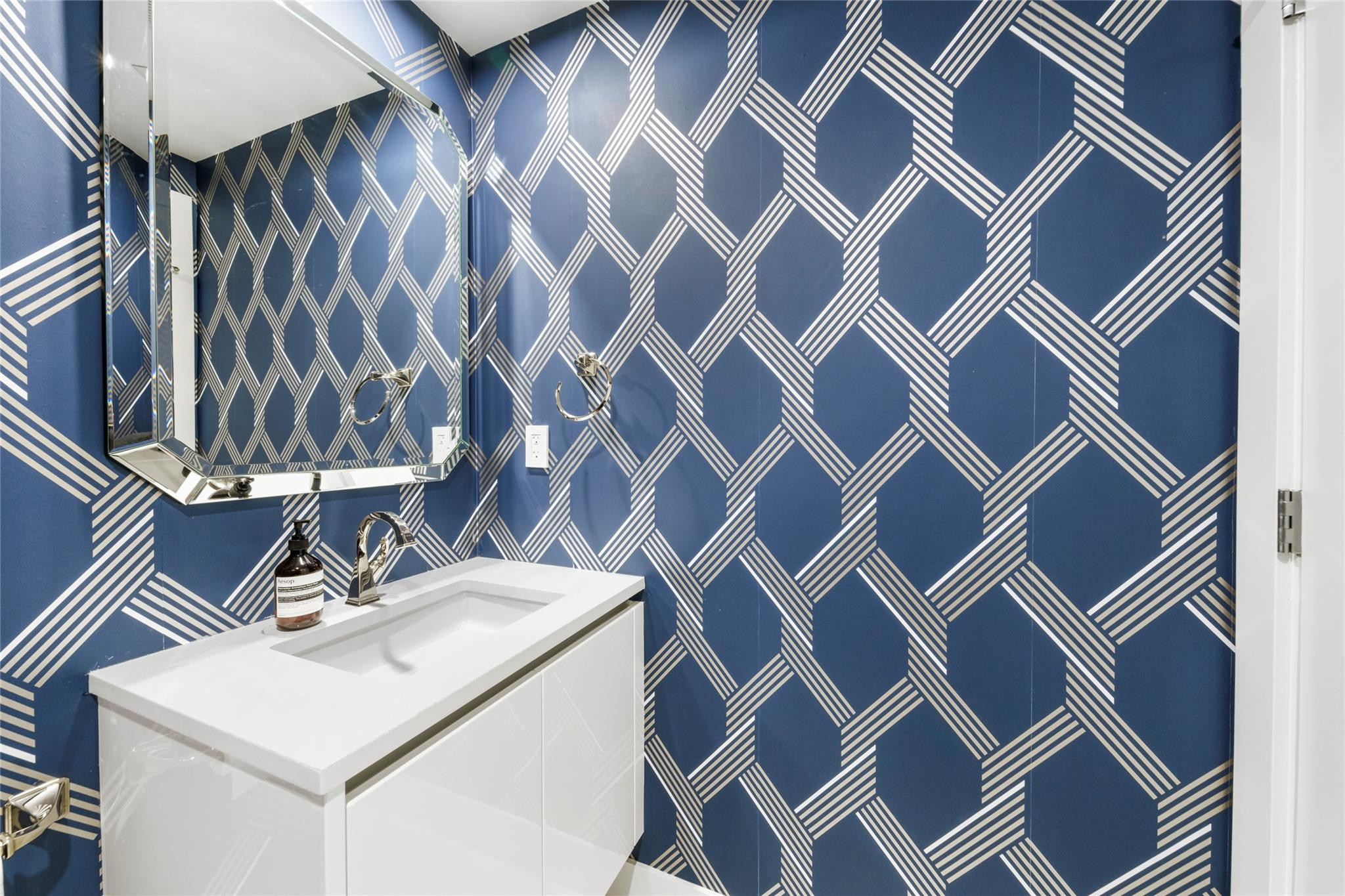 730 N Ocean Blvd 703