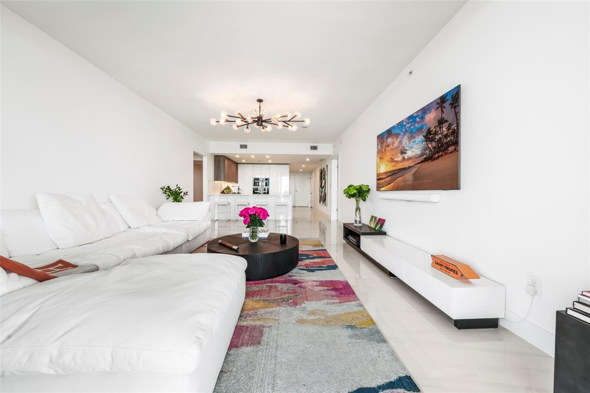 730 N Ocean Blvd 703