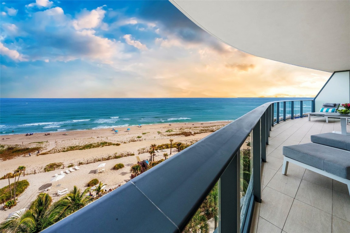 730 N Ocean Blvd 703