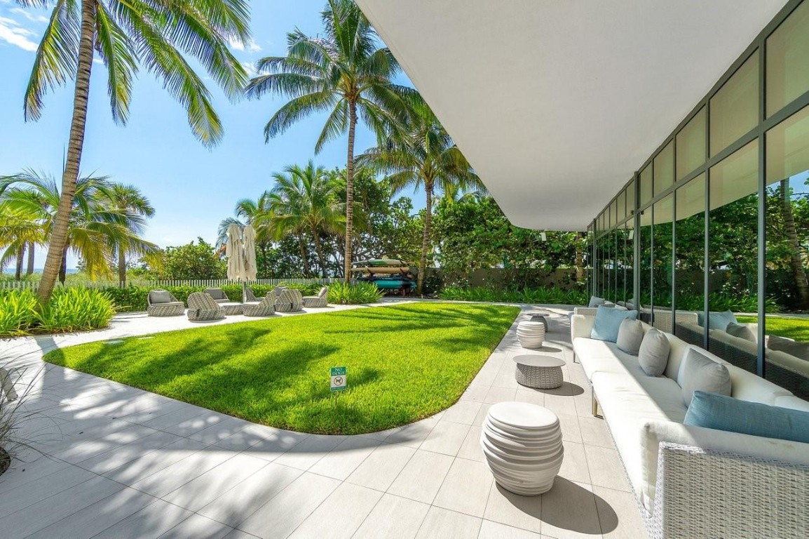 730 N Ocean Blvd 703