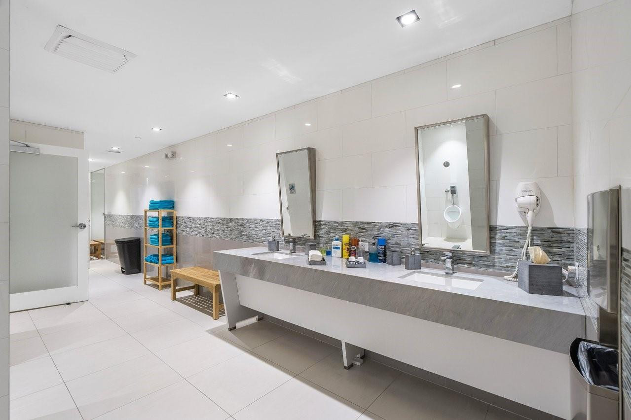 730 N Ocean Blvd 703