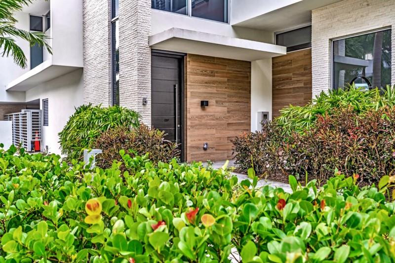 3750 Yacht Club Dr TH5