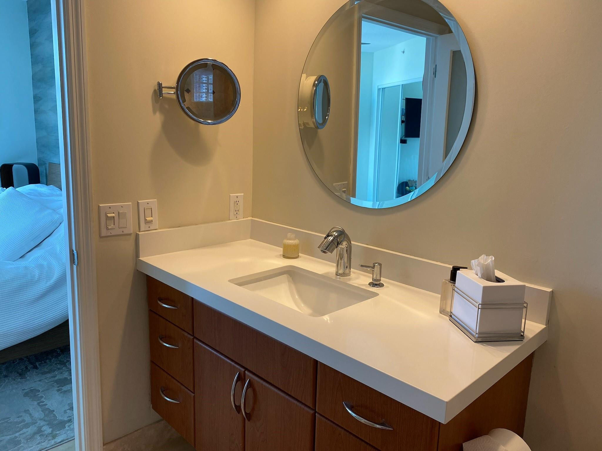 347 N New River Dr 2506