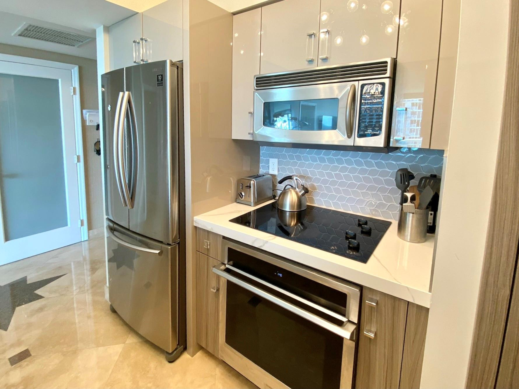 347 N New River Dr 2506