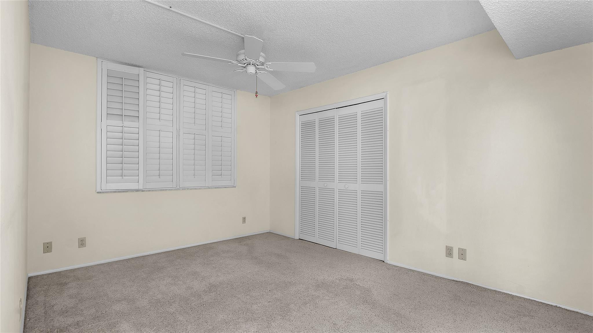 3503 Oaks Way 414