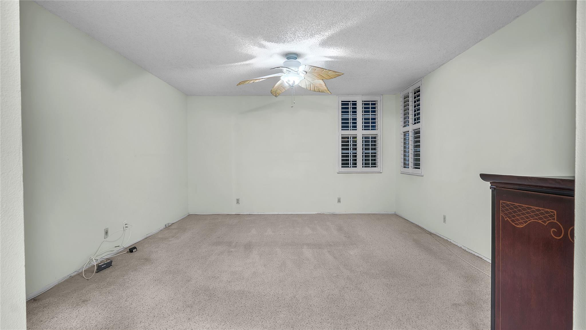 3503 Oaks Way 414