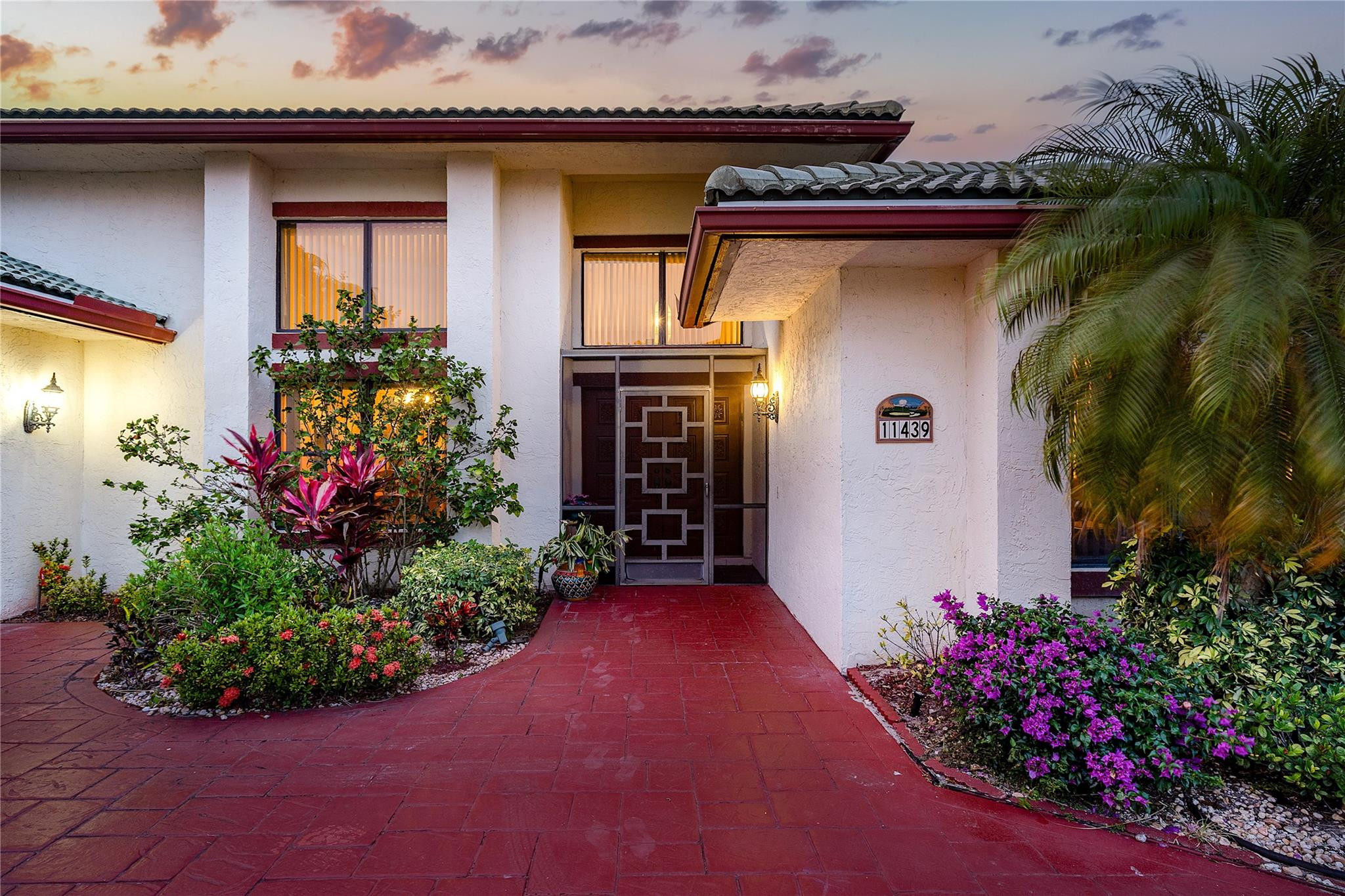11439 Boca Woods Ln