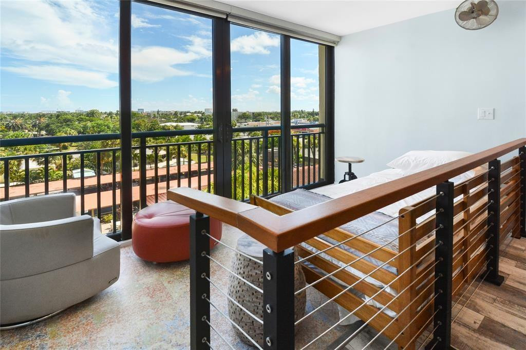2350 NE 14th Street Causeway 608