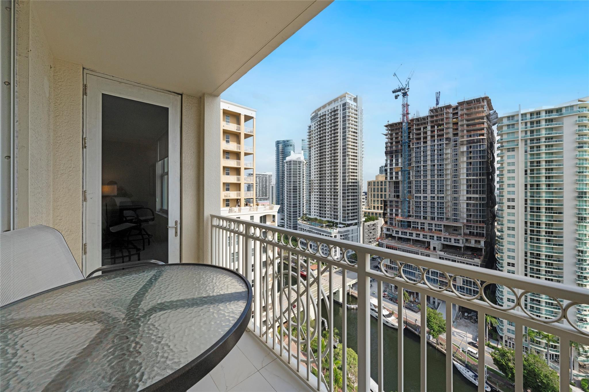 511 SE 5th Ave 2122