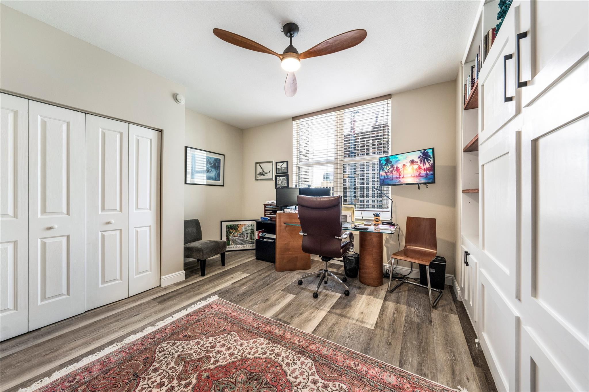 511 SE 5th Ave 2122
