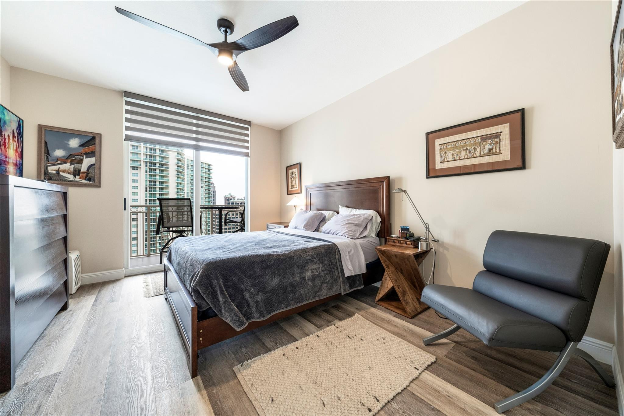 511 SE 5th Ave 2122