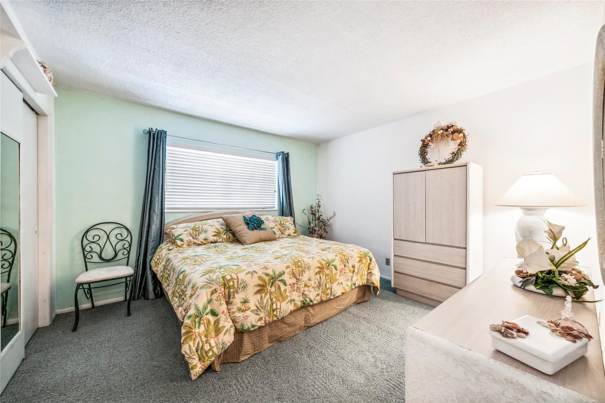 450 Paradise Isle Blvd 309