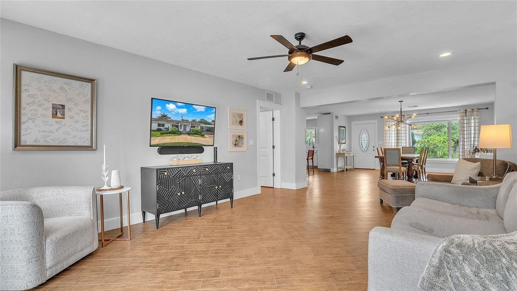 2800 NE 53rd Street