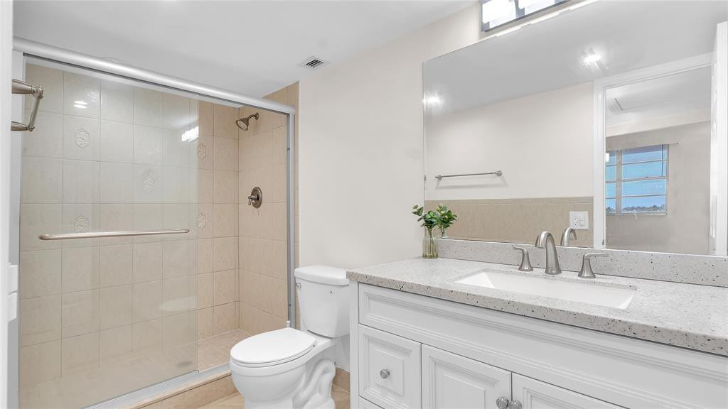 2851 S Ocean Boulevard 5P