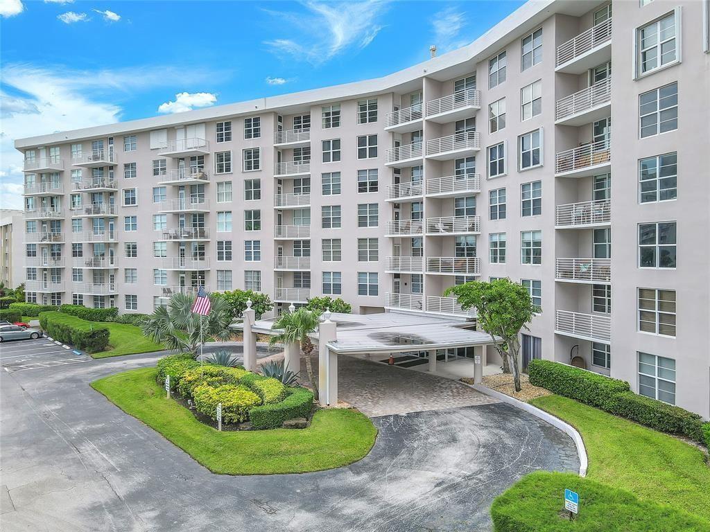 2851 S Ocean Boulevard 5P