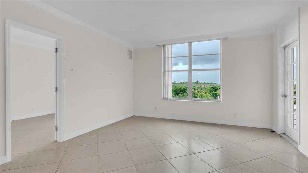 2851 S Ocean Boulevard 5P