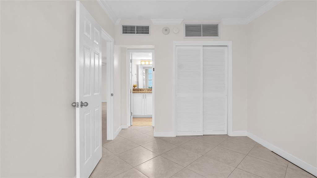 2851 S Ocean Boulevard 5P