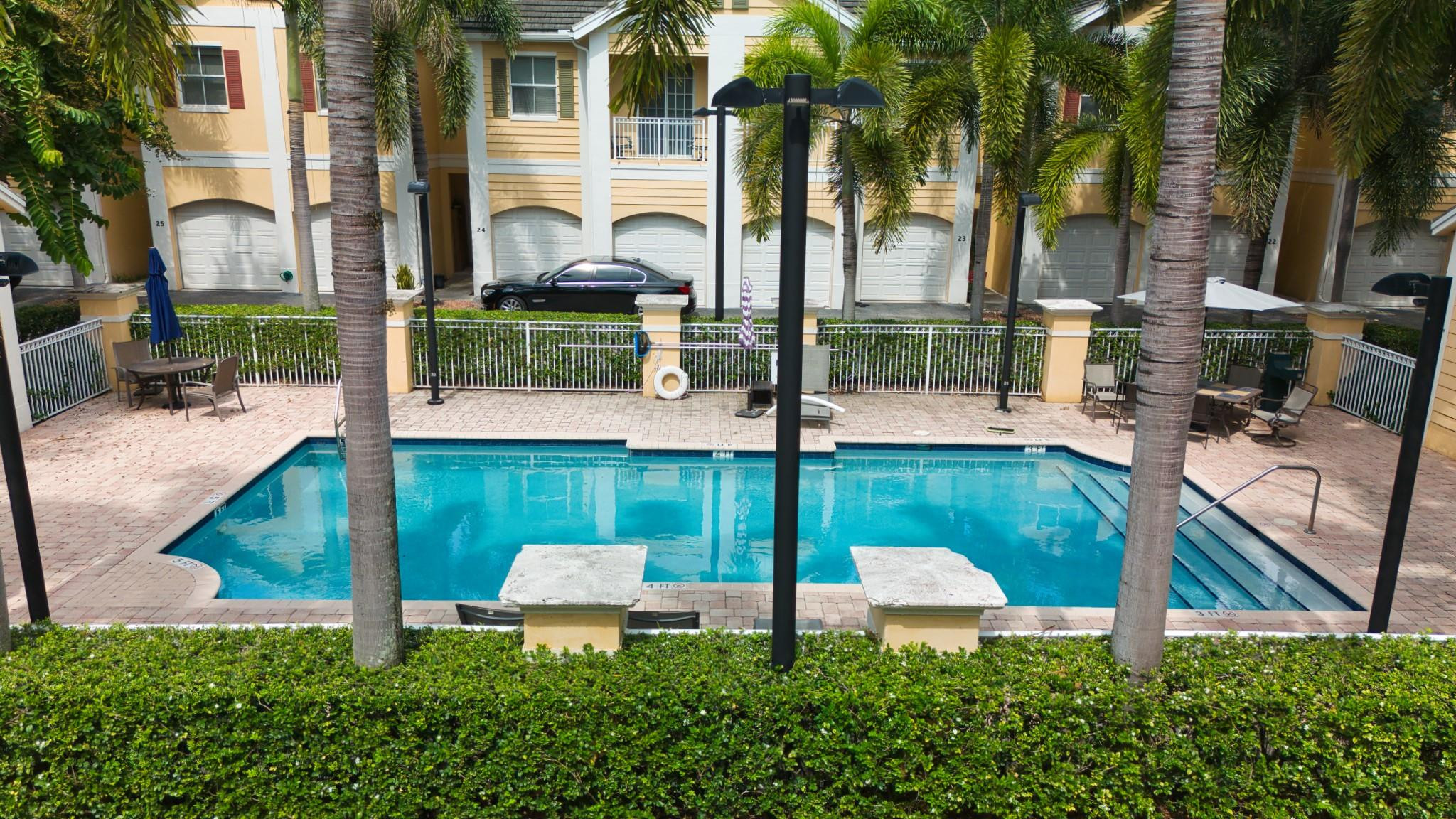 545 SW 18th Ave 40