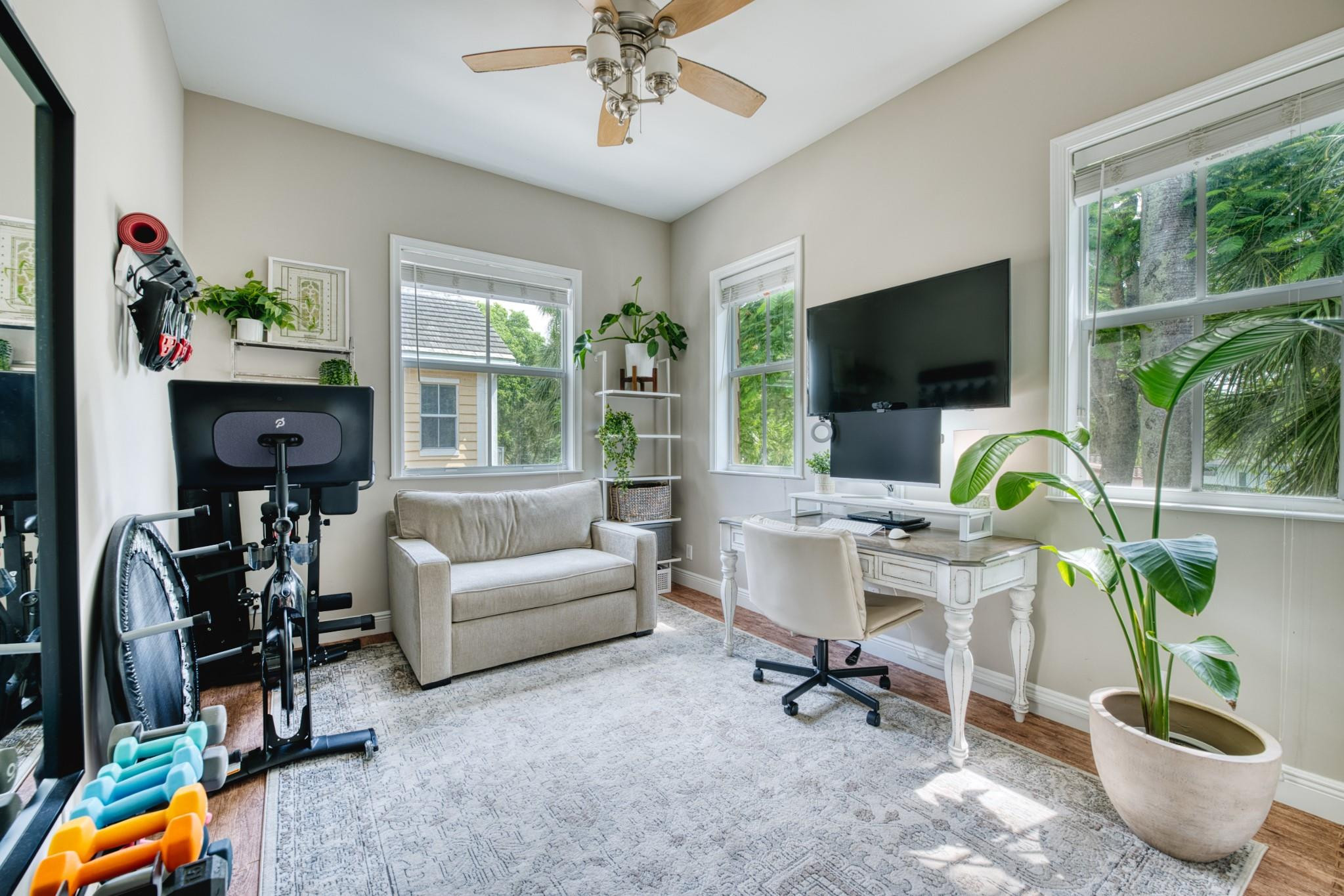 545 SW 18th Ave 40