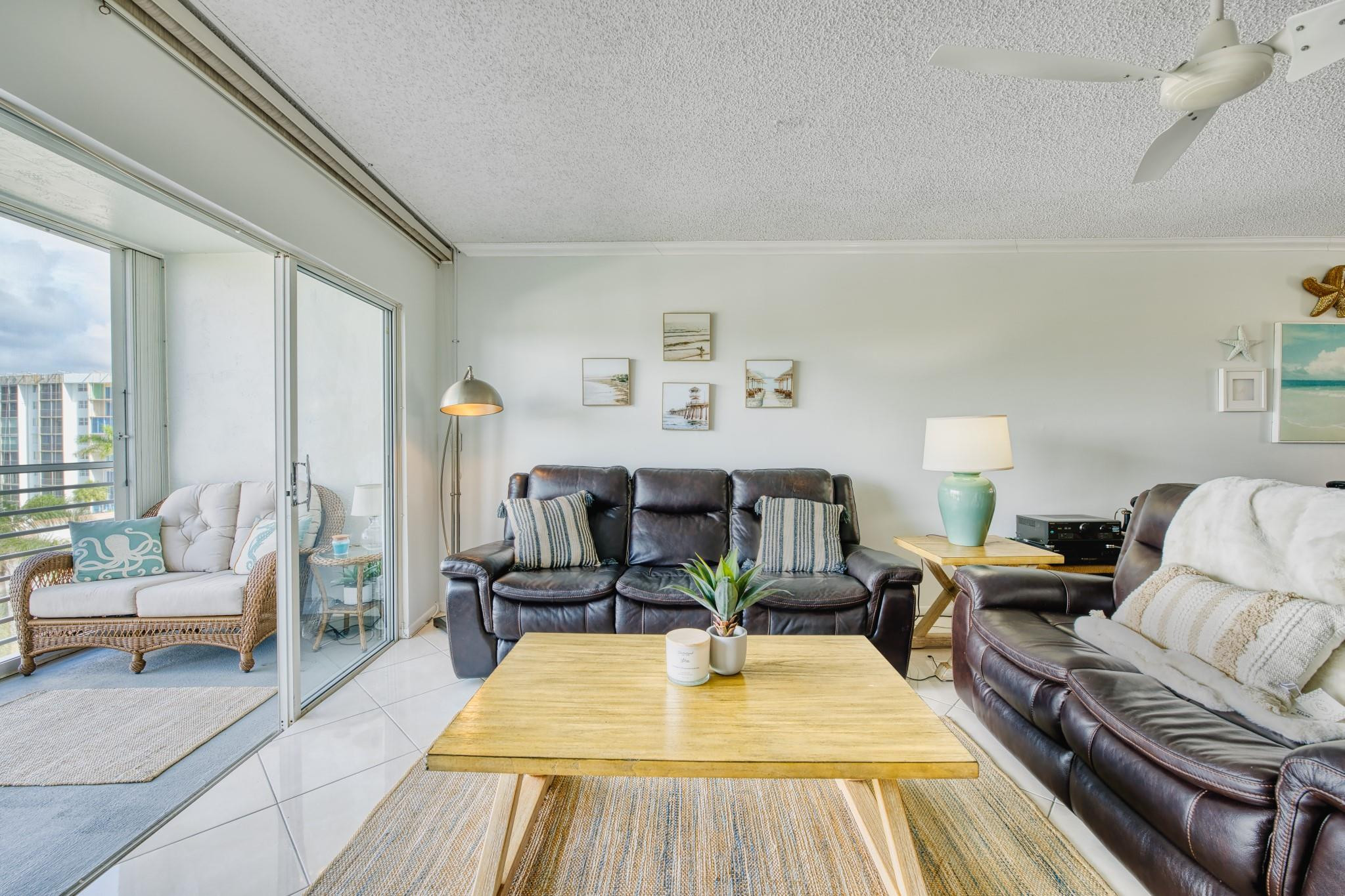 2731 NE 14th Street Cswy 517