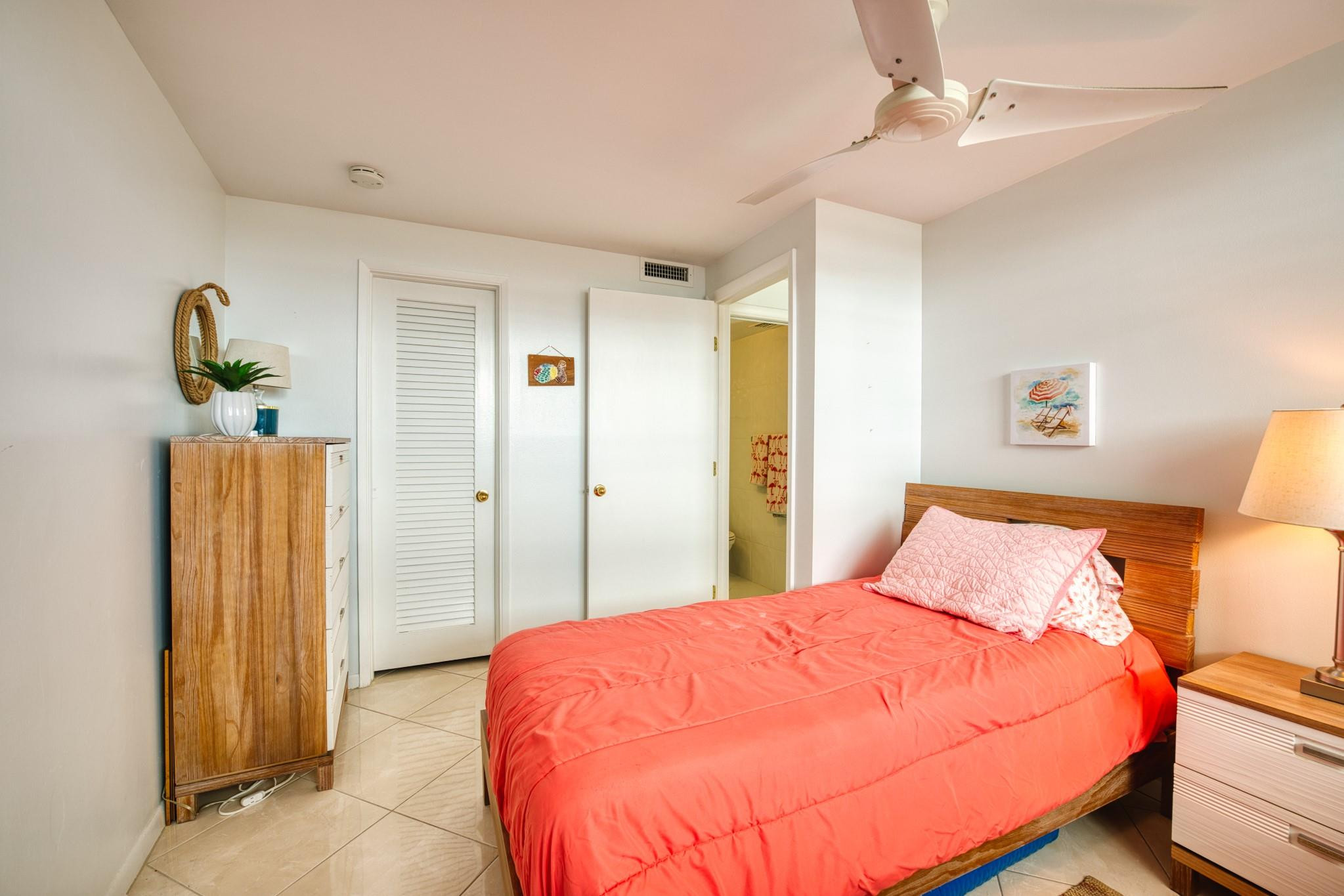 2731 NE 14th Street Cswy 517