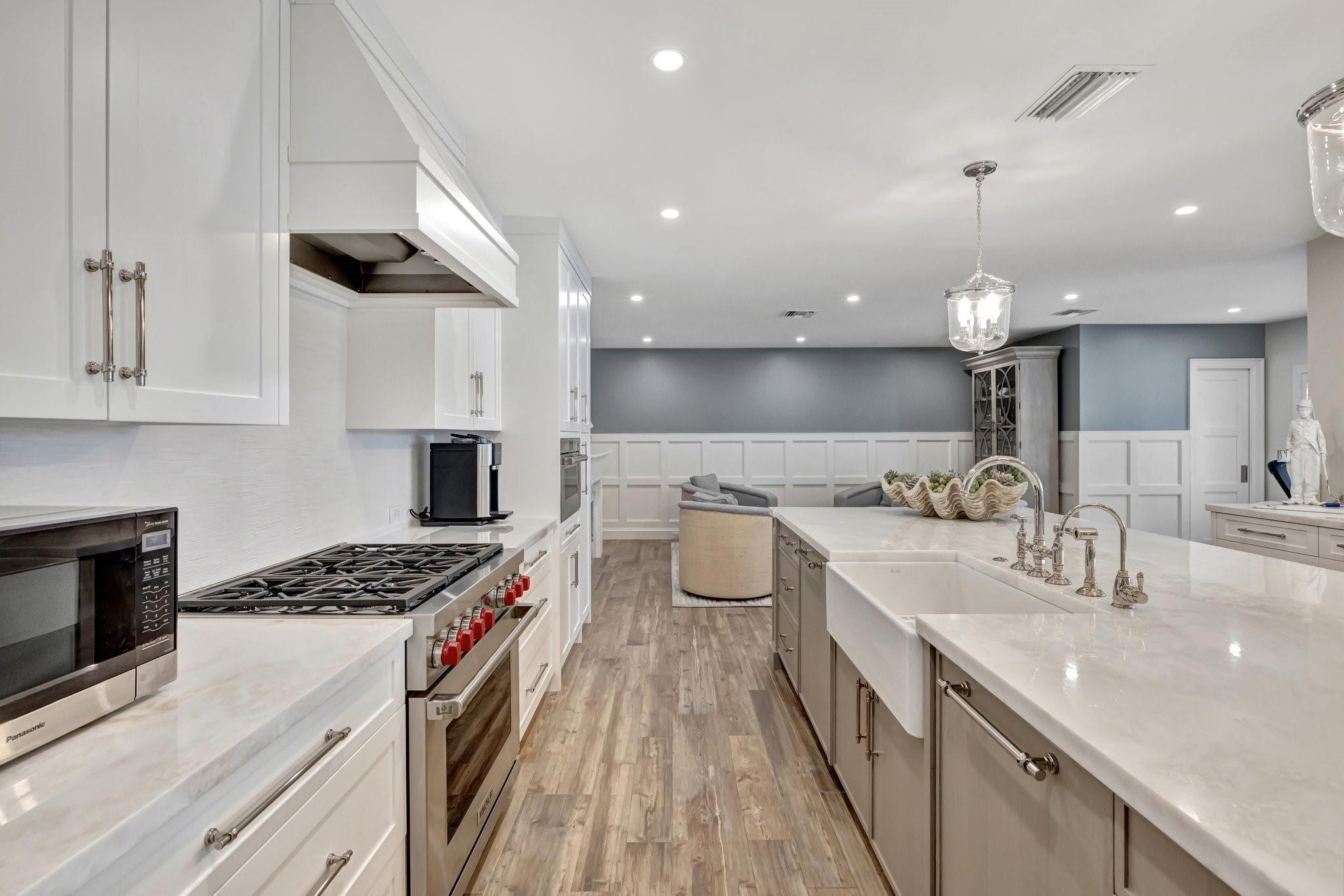 2501 NE 33rd Street